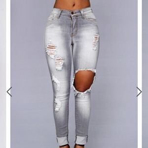 *ISO* Fashion Nova Glistening Jeans